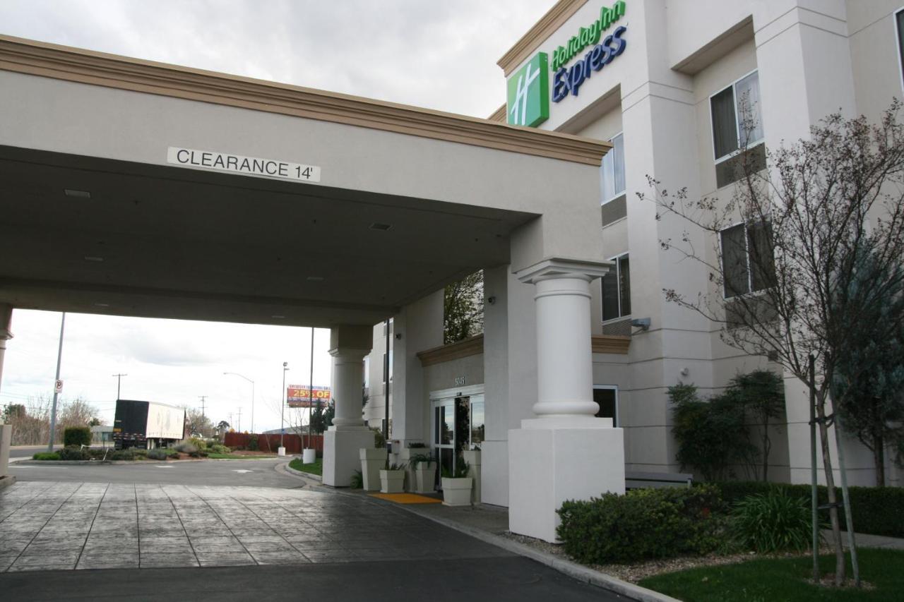 Holiday Inn Express Stockton Southeast By Ihg Exterior foto